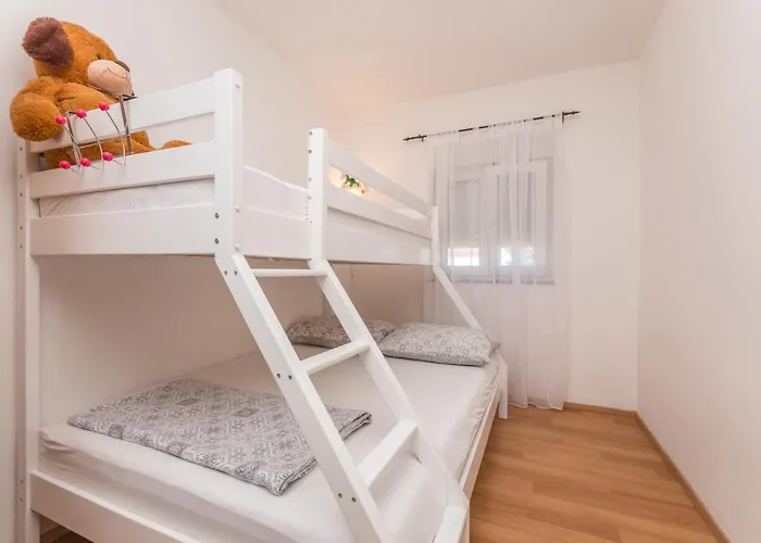Apartment M&A